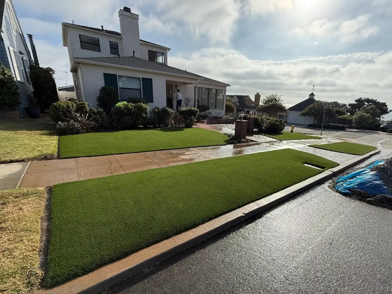 aug-front-yard-pte-friendly-area-04